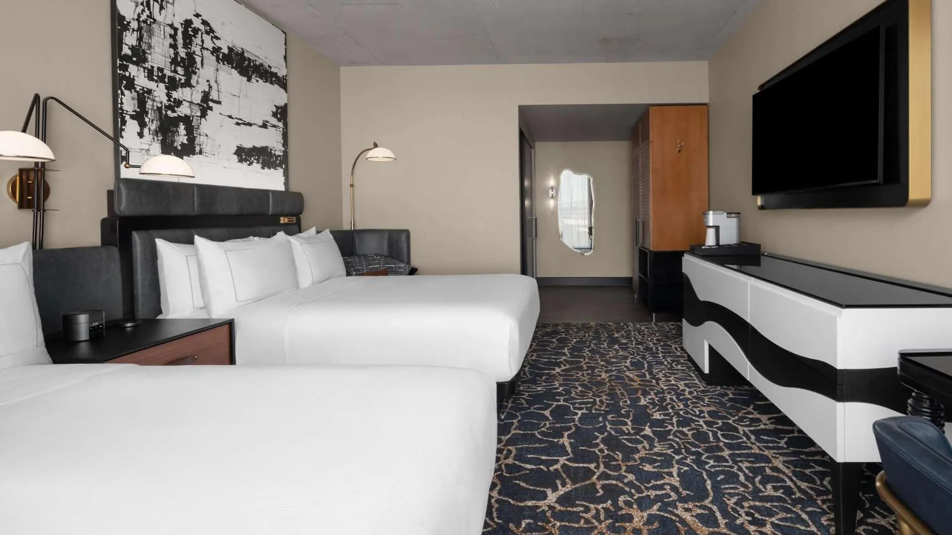 Hotel Fraye Nashville, Curio Collection By Hilton