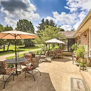 Apartment With Patio, 3 Mi To Grand Ole Opry, Nashville
