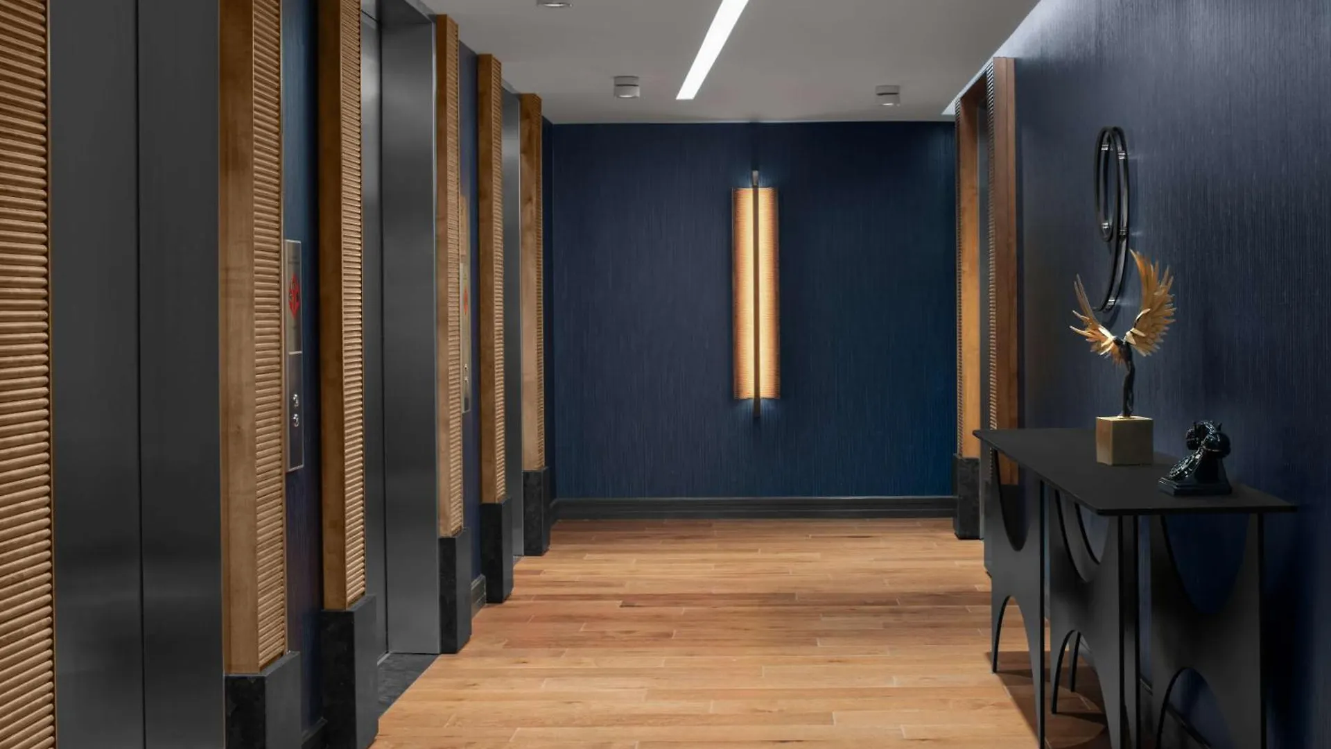 Hotel Fraye Nashville, Curio Collection By Hilton