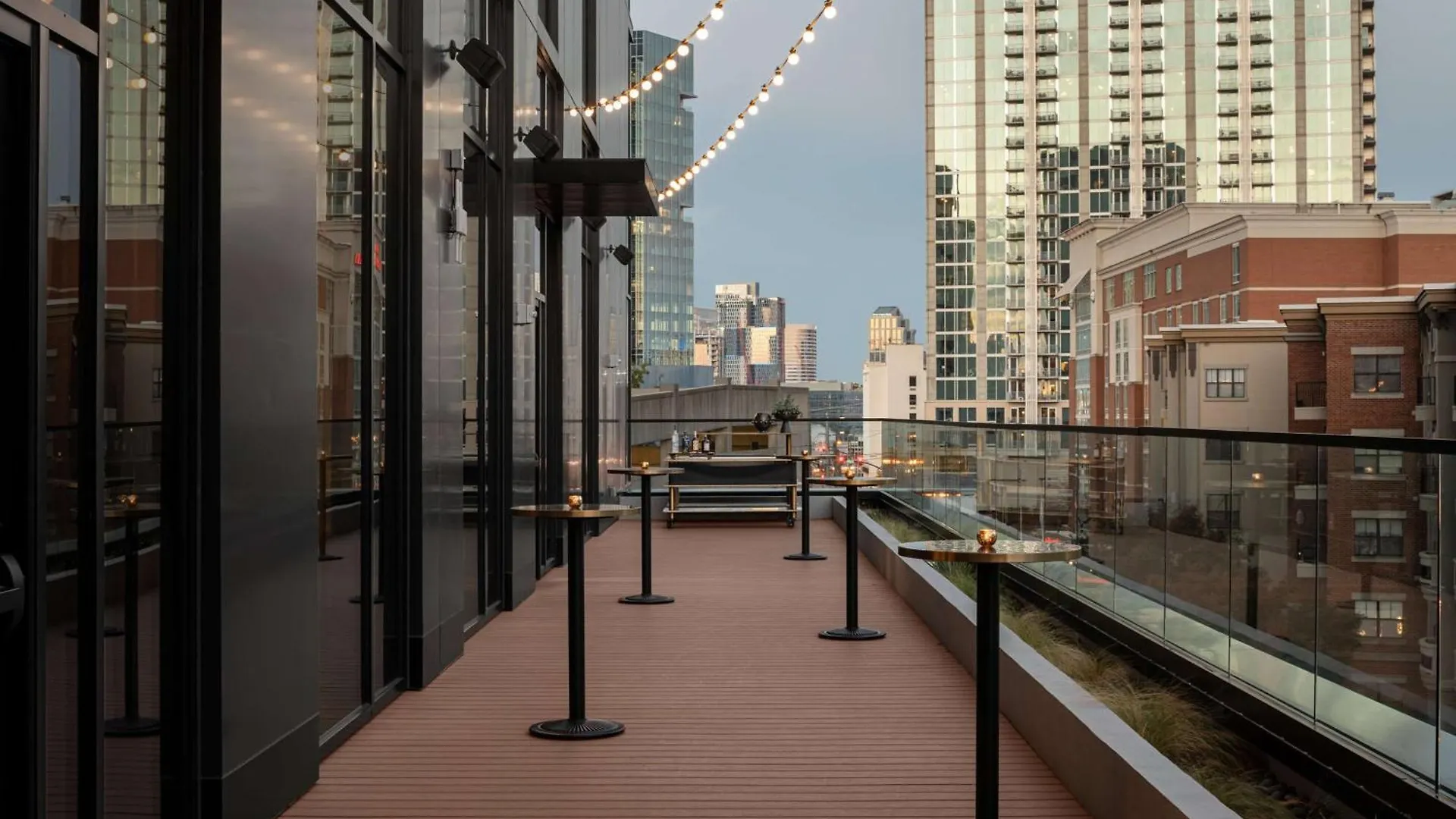 Hotel Fraye Nashville, Curio Collection By Hilton